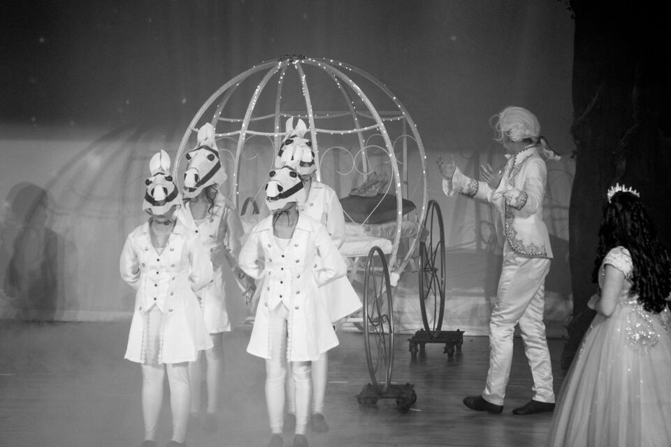 Cinderella (2023), photo 80 of 158