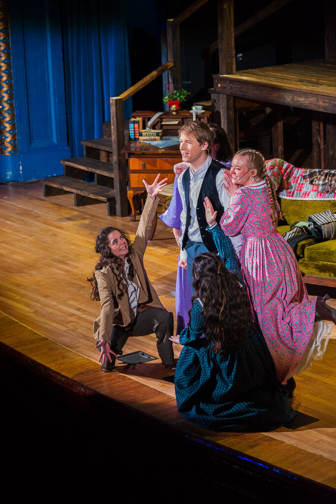 Little Women (2021), photo 42 of 71