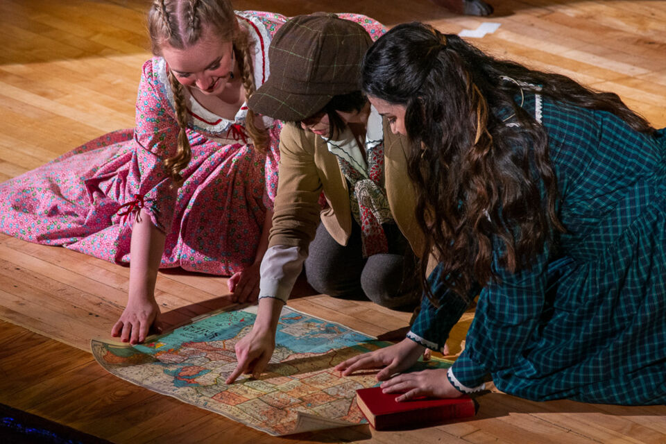 Little Women (2021), photo 37 of 71