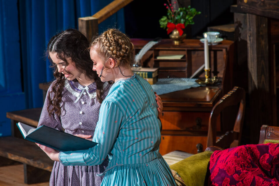 Little Women (2021), photo 14 of 71